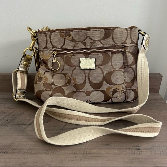 Vintage Coach Poppy Swingpack Hearts Crossbody Messenger Bag 46575 Khaki Gold